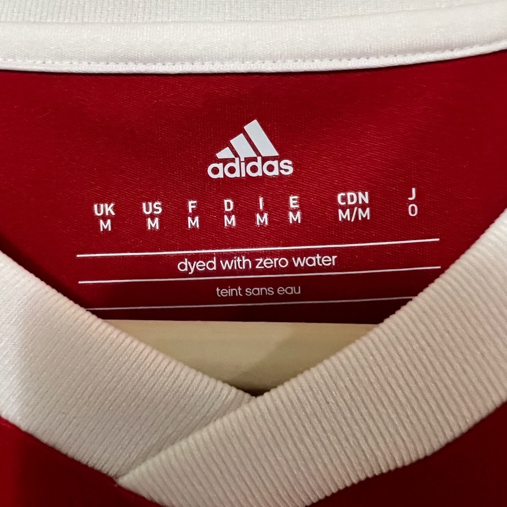 ADIDAS MENS  RED ATHLETIC SHORT SLEEVE CLIMATECOOL SHIRT SIZE MEDIUM - Picture 4 of 4